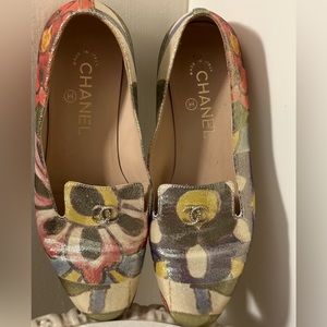 Chanel flats